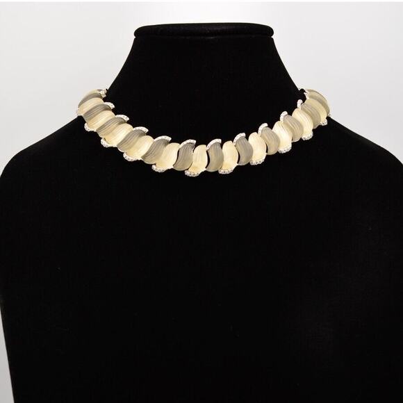 1960s Vintage Collar Necklace Frosted Lucite Gray Clear Beaded Heavy Chunky Bin1